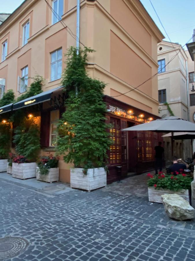 Центер Квартира На Вулиці Лесі Українки 19 Lviv Exterior photo